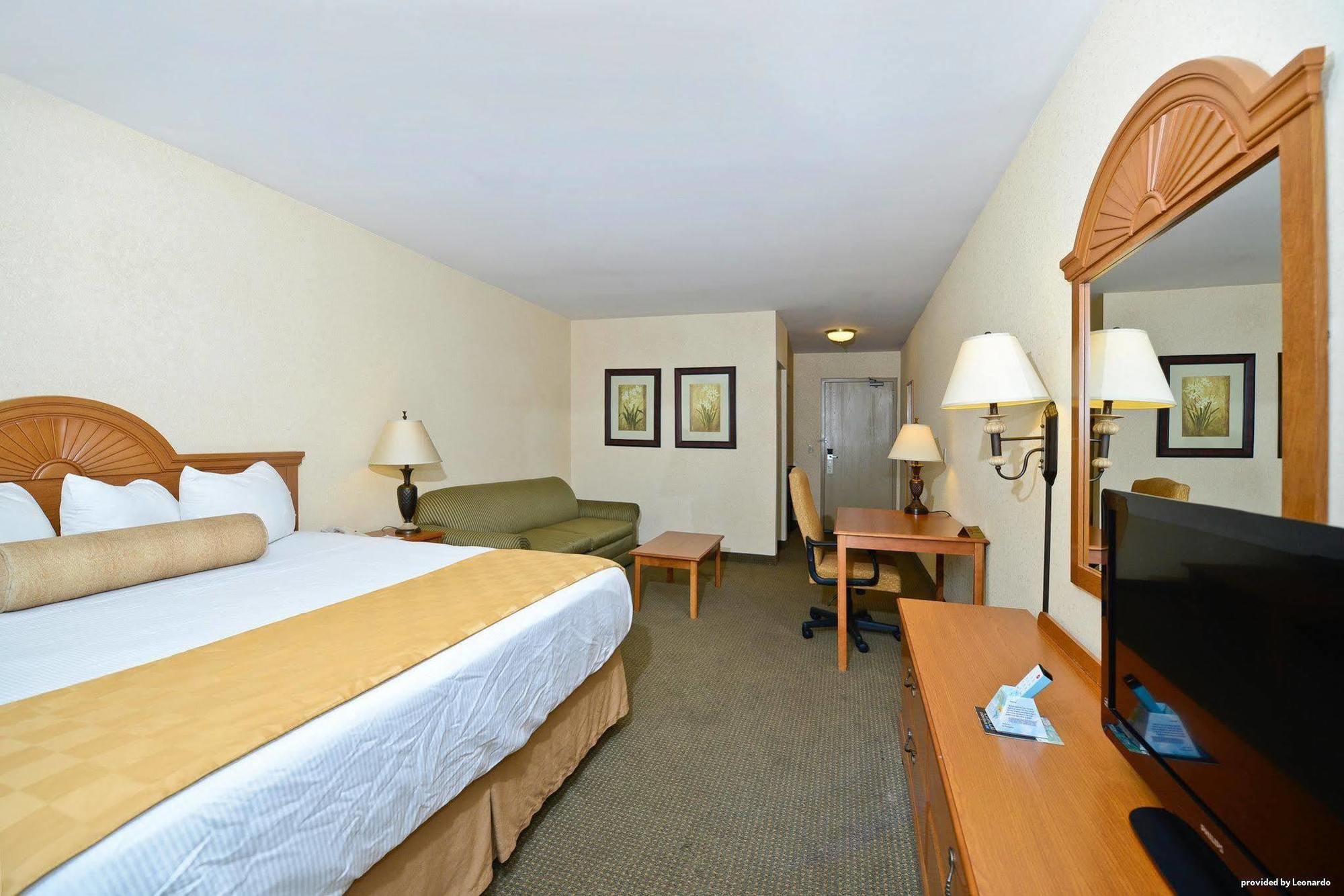Best Western Of Лонг Бич Экстерьер фото