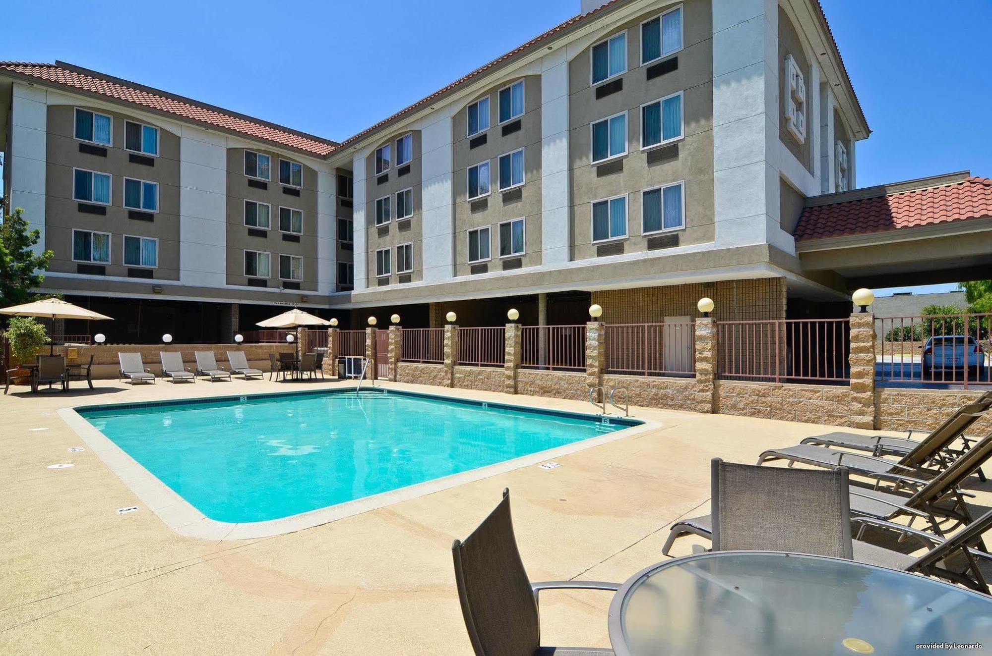 Best Western Of Лонг Бич Экстерьер фото